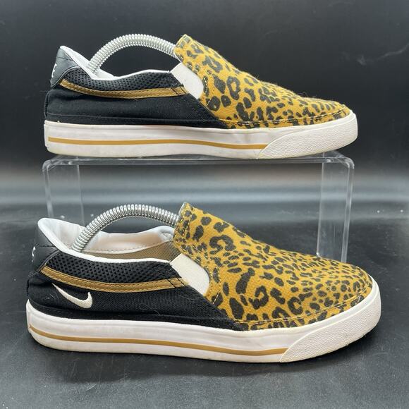Nike Women's Court Legacy Slip On Leopard Womens Size 6 DJ5938-001 - Picture 1 of 7